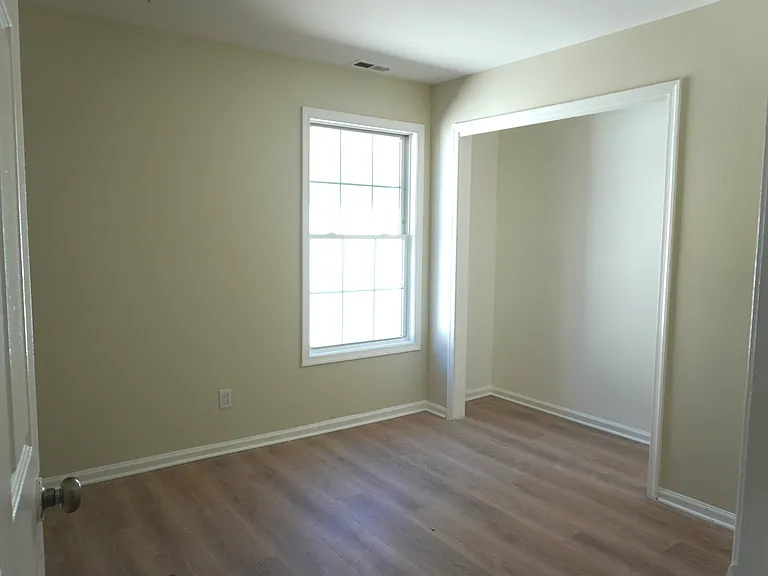 399 S 6th St #1 — Photo 12
