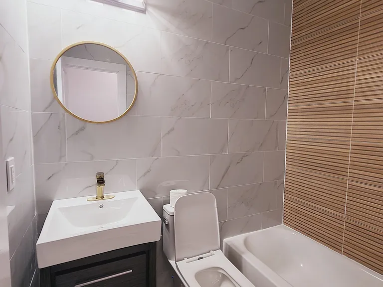 85 Zabriskie St #1A — Photo 8
