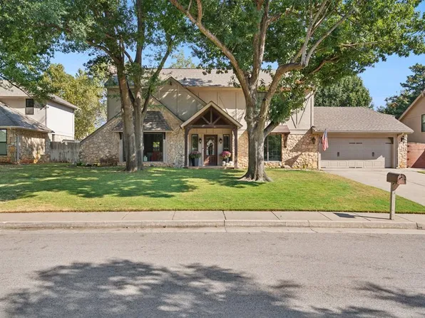 3810 Marked Tree Dr, Edmond, OK 73013