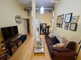 37 Temple Pl APT 404, Boston, MA 02111