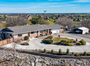 7678 Clover Ln, Vacaville, CA 95688