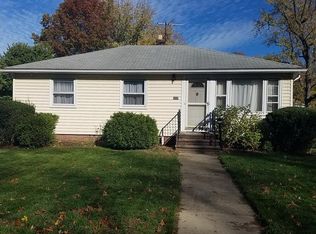 3899 Clague Rd, North Olmsted, OH