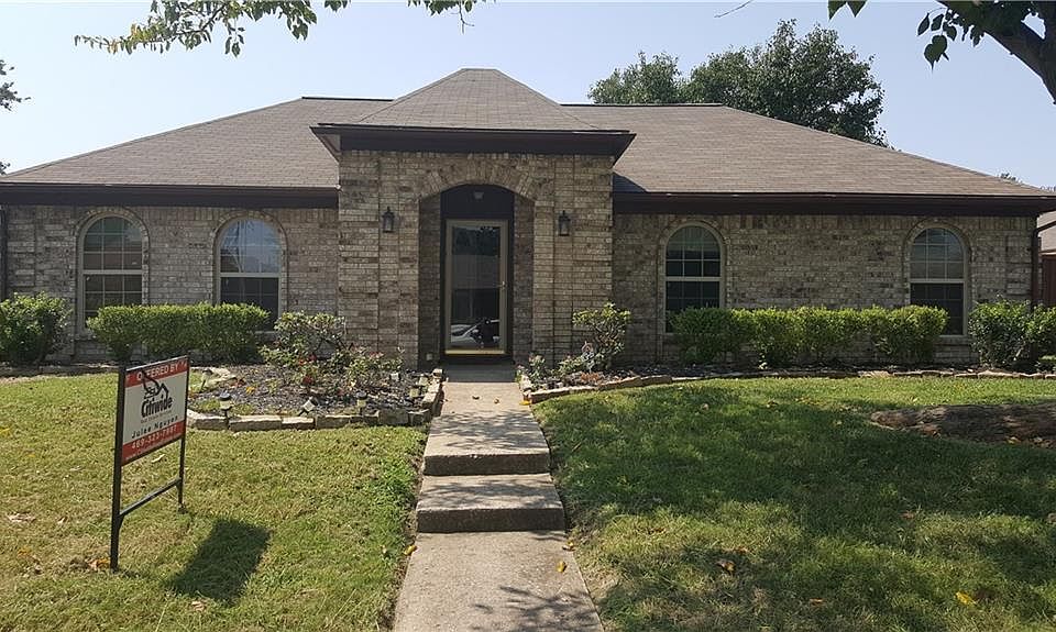1st image of 3113 Fairwood Dr