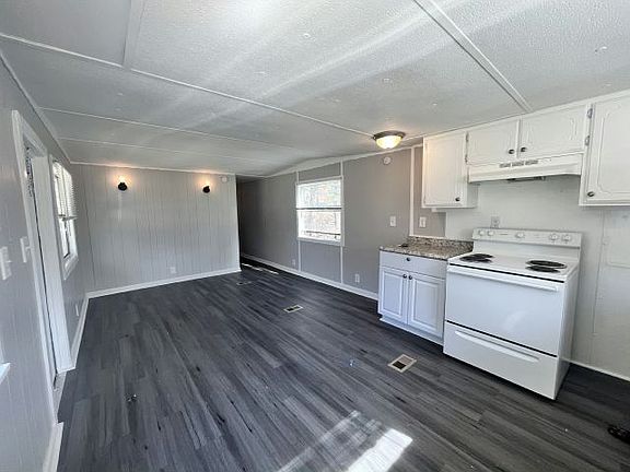 4th image of 1325 Wenlon Dr Lot 12