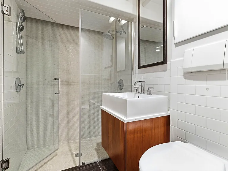 11 Fayette St #1 — Photo 16
