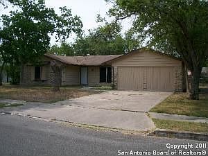 1st image of 250 Meadow Path Dr