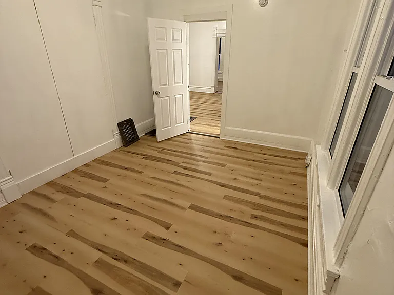827 Ferguson St #1 — Photo 11