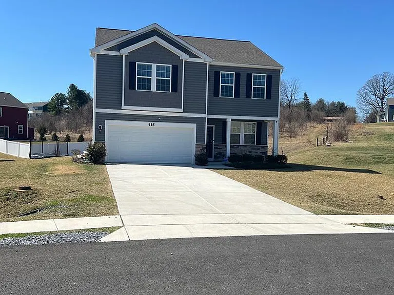 115 Bell Tower Ln — Photo 1