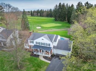 75 Pickwick Dr, Rochester, NY 14618