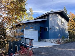 570 Pioneer Rd, Lake Arrowhead, CA 92352