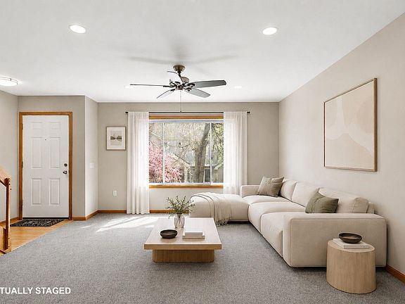 2nd image of 6809 Raymond Rd