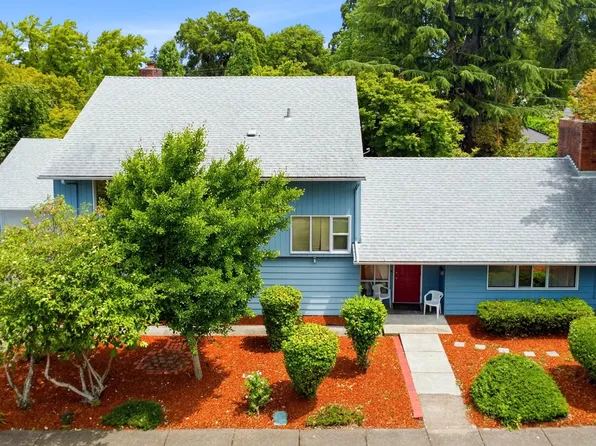 625 NW 36th St, Corvallis, OR 97330