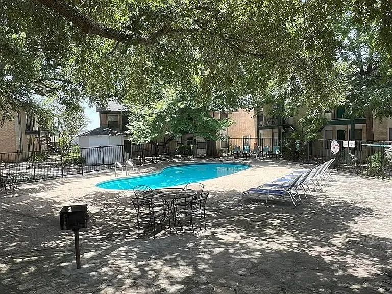 1624 Aquarena Springs Dr #F144 — Photo 1