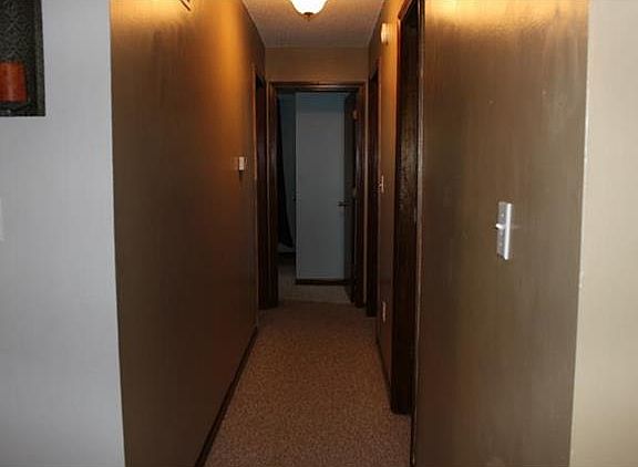 3rd image of 327 N Neconi Ave