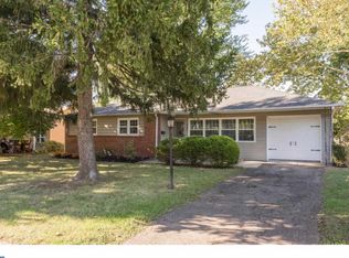 3135 Sycamore Ln, Norristown, PA 19401