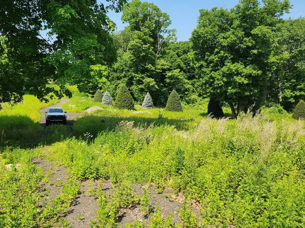 26&30 Goodsell Hill Road, Redding, CT 06896