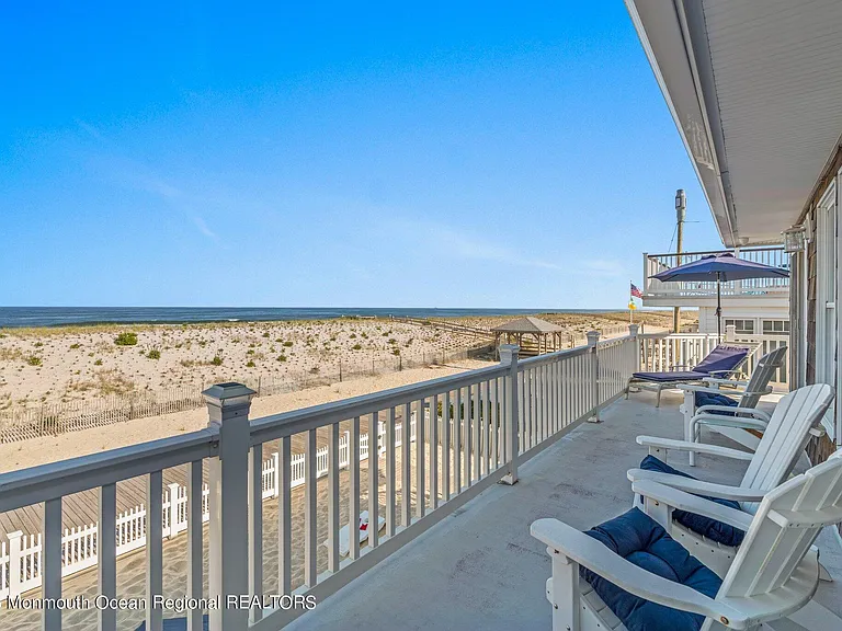1404 Oceanfront #UPPER — Photo 13