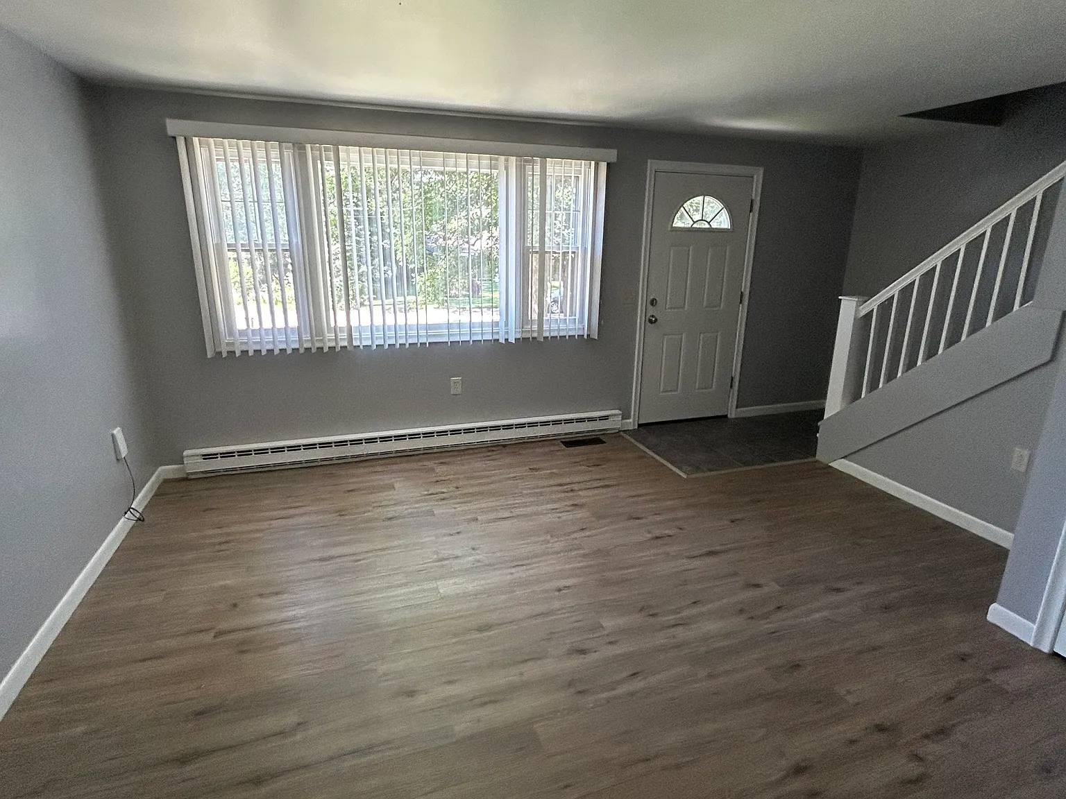 2 bed, $2,050 — Photo 3