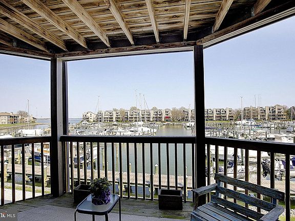 3rd image of 7042 Harbour Village Ct APT 102