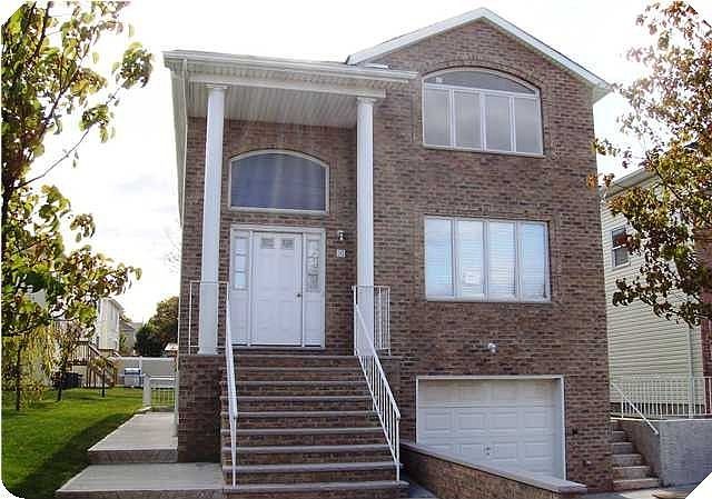 1st image of 1093 Rossville Ave