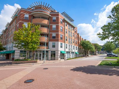 400 Village Cir UNIT 308, Willow Springs, IL, 60480