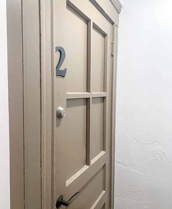 98 S Main St #2