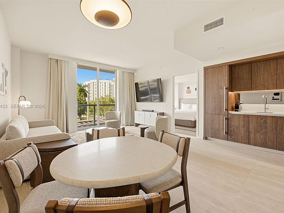 4th image of 1611 SW 2nd Ave #301