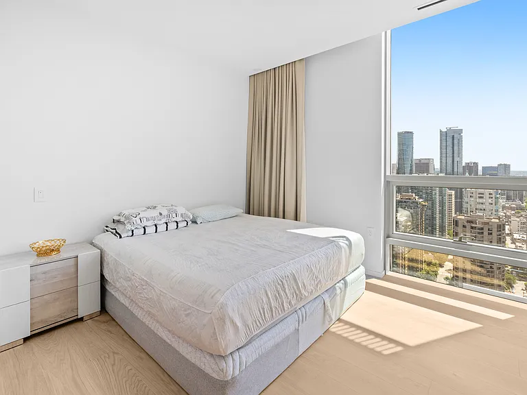 1568 Alberni St #Penthouse 3 — Photo 15
