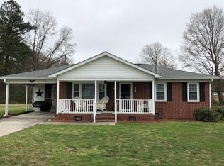 208 Bartlett Ave, Goldsboro, NC 27530