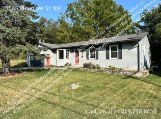 1585 Winslow St NW, Grand Rapids, MI 49544