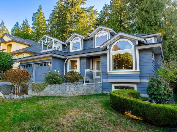 2958 Waterford Pl, Coquitlam, BC V3E 2S9