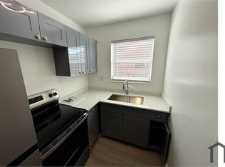 360 SW 27th Ter #B, Fort Lauderdale, FL 33312