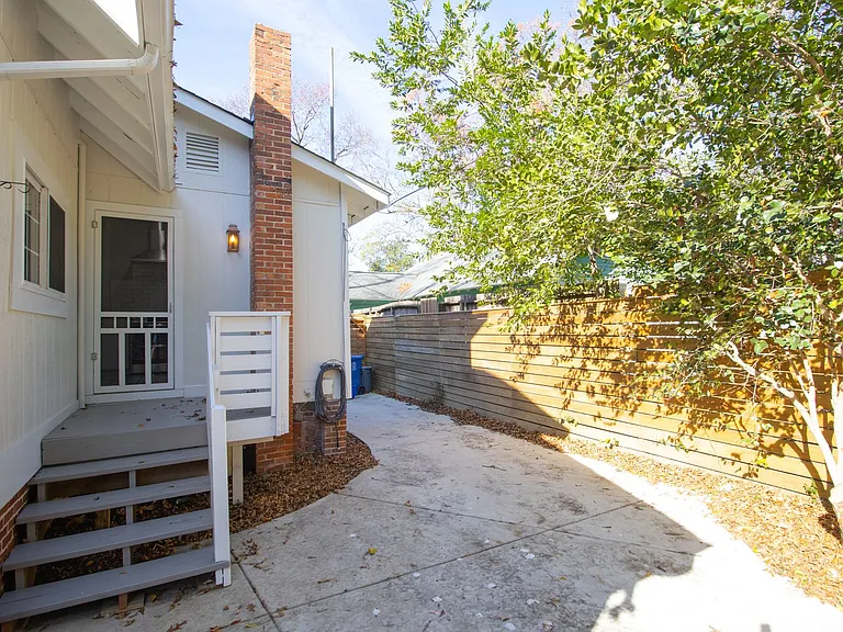 510 King St — Photo 28