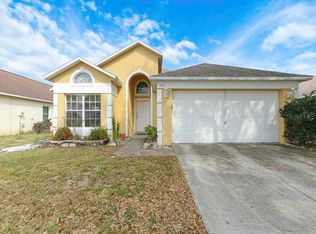 422 Lake Davenport Blvd, Davenport, FL 33897