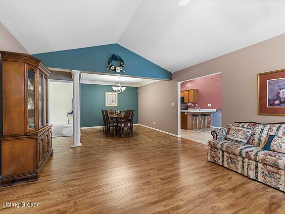 5th image of 6204 River Forest Dr