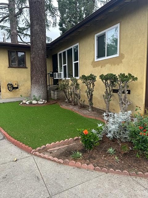 1st image of 848 E Sacramento St #848