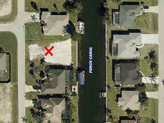 4th image of 3911 SW 17th Place Cpe