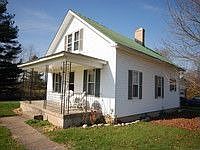 2nd image of 4020 Washington Rd