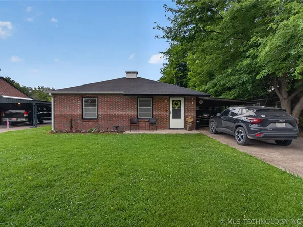 316 SE 4th St, Pryor, OK 74361