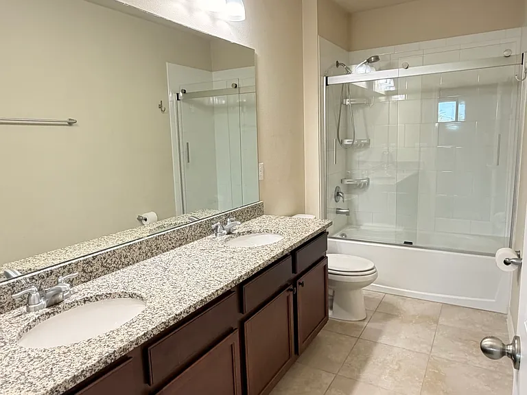 10300 Merrymeeting Bay Dr — Photo 15