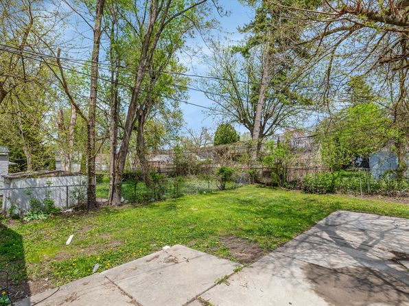 15490 Dixie, Redford, MI 48239