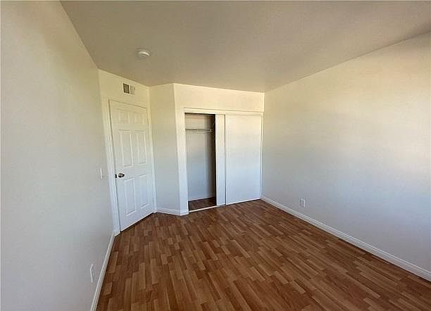 1st image of 1089 Baker Ct