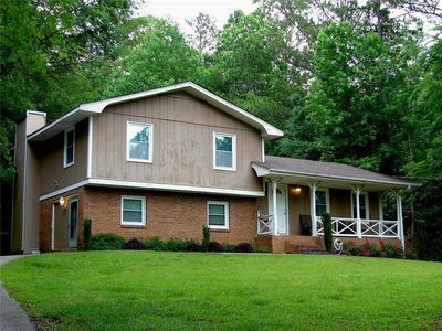 2592 King Louis Rd NE, Conyers, GA, 30012