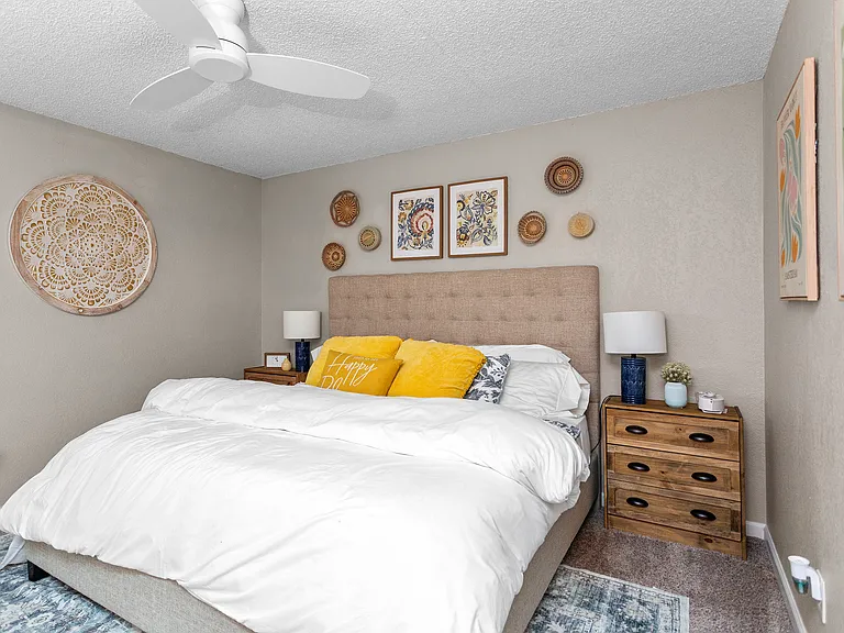 3715 N Hancock Ave — Photo 30