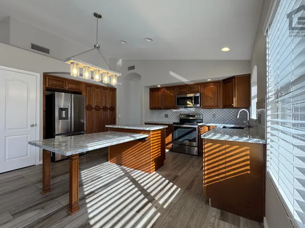 6491 W Wahalla Ln, Glendale, AZ 85308