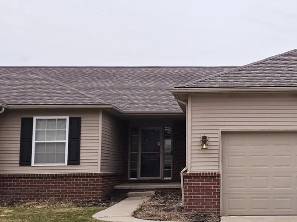 1280 Malcolm Dr, Waterford, MI 48327