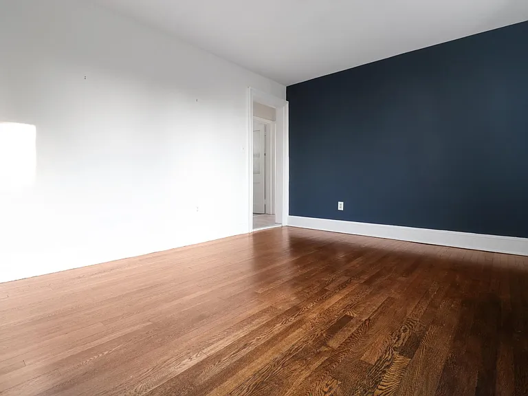 426 Columbia Ave #2 — Photo 16
