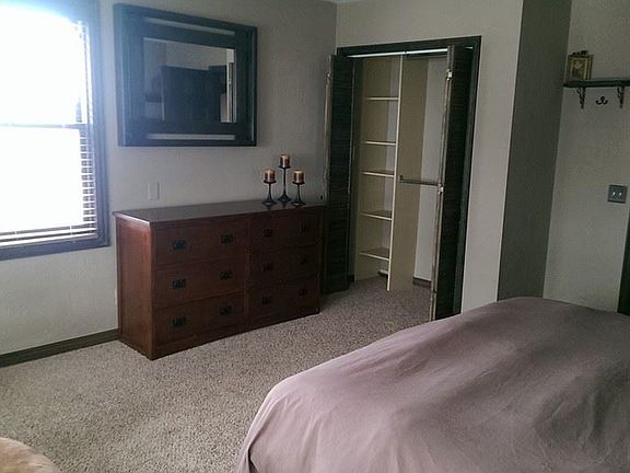 5th image of 1378 Park Ave Unit 1