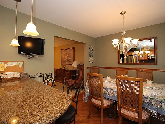 Dining Room overlooks deck