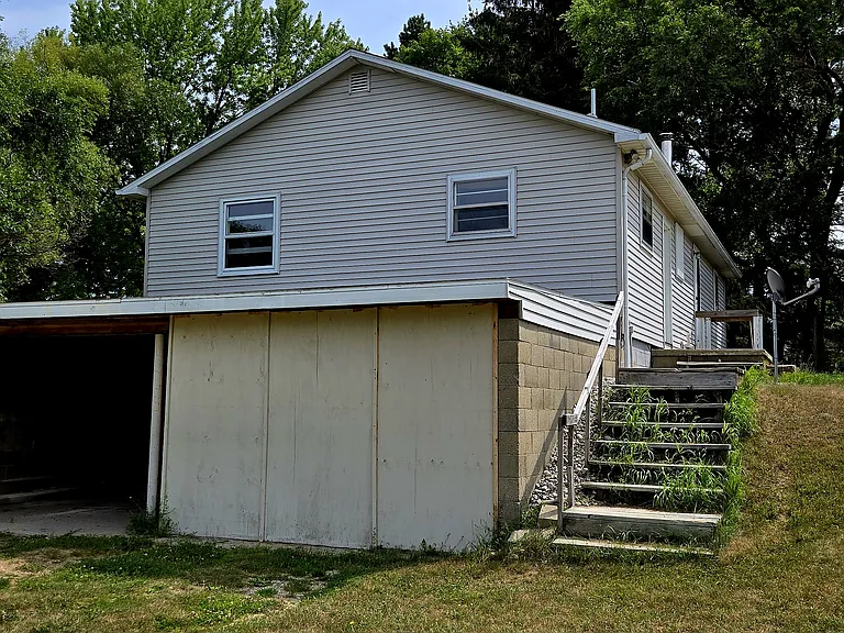 8713-9 Mile Rd — Photo 15